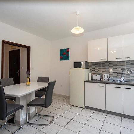 Apartman Curcic Knin Extérieur photo