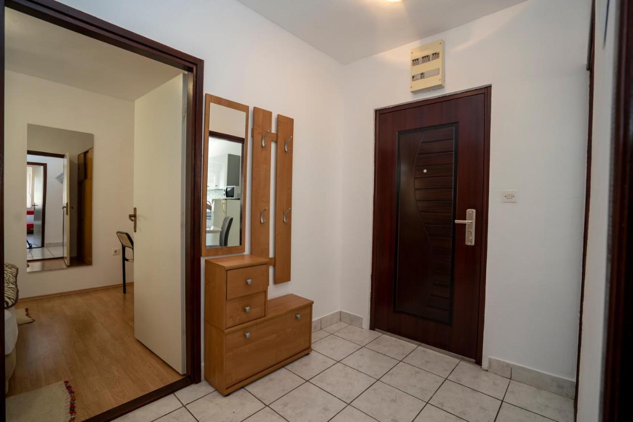Apartman Curcic Knin Extérieur photo