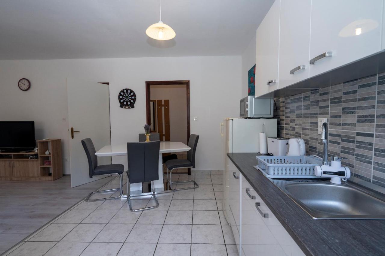 Apartman Curcic Knin Extérieur photo