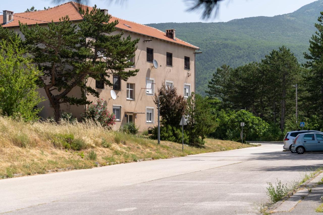 Apartman Curcic Knin Extérieur photo